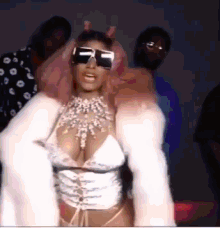 Nicki Minaj Sexy GIF - Nicki Minaj Sexy Dance GIFs