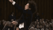 Gustavo Dudamel GIF - Gustavo Dudamel Conductor GIFs