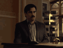 The Lobster Movie Colin Farrell GIF - The Lobster Movie Colin Farrell GIFs