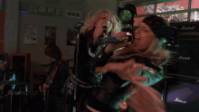 Quinn And Brittany Hourly Glee GIF - Quinn And Brittany Hourly Glee Brittany Pierce GIFs