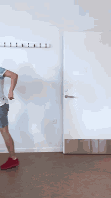 GIF