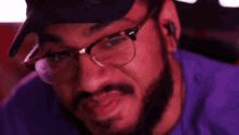 Retromanny Senpairetro GIF - Retromanny Senpairetro Sniff GIFs