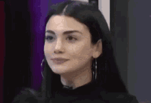 özge Yağız Turkish Actress GIF - özge Yağız Turkish Actress Smile GIFs