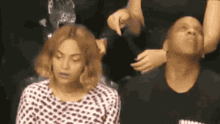 Hypnotized Beyonce GIF