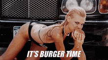 Sophie Monk Burger GIF - Sophie Monk Burger Hamburger GIFs