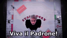 Nino D'Angelo Italianopoly Viva Il Padrone GIF - Nino Dangelo Italianopoly Long Live To The Boss GIFs