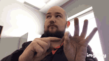 Twin Out Stare GIF - Twin Out Stare Hand Gesture GIFs
