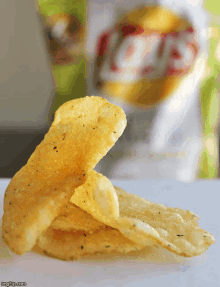 Lays Chips Chips GIF - Lays Chips Chips Potato Chips GIFs