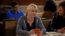 See I Told You Christy Plunkett GIF - See I Told You Christy Plunkett Anna Faris GIFs