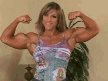 04261992 female bodybuilder