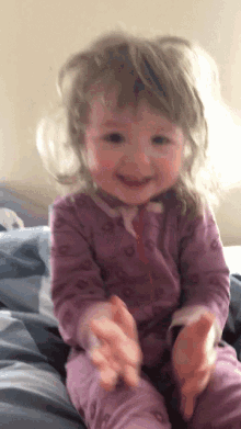 Wash Your H Jands Please Baby GIF - Wash Your H Jands Please Baby Toddler GIFs