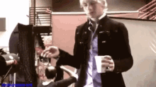 Ross Eating GIF - Ross Eating Hungry GIFs