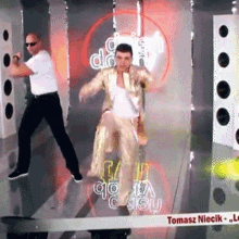 Tomasz Niecik Lodolamacz GIF - Tomasz Niecik Lodolamacz Dance GIFs