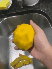 Mango Dissapearing Mango GIF - Mango Dissapearing Mango GIFs