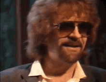 Traveling Wilburys Jeff Lynne GIF - Traveling Wilburys Jeff Lynne Bastard GIFs