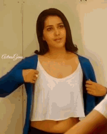 Raashi Khanna Actress GIF - Raashi Khanna Actress Keert GIFs
