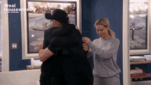 Dorit Rhobh Hug Hug GIF - Dorit Rhobh Hug Hug Real Housewives GIFs