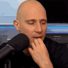 Facepalm Simon Miller GIF - Facepalm Simon Miller Disappointed GIFs