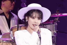 GIF