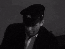Humphrey Bogart Bogie GIF - Humphrey Bogart Bogie Smile GIFs