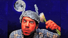 Conspiracy Theorist Truther GIF - Conspiracy Theorist Truther Tin Foil Hat GIFs