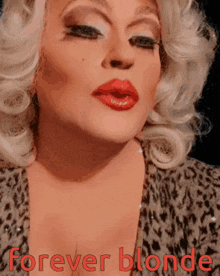 Shades Of Marilyn Forever Blonde GIF - Shades Of Marilyn Forever Blonde GIFs