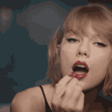 Taylor Swift Red Red Album GIF - Taylor Swift Red Taylor Swift Red Album GIFs