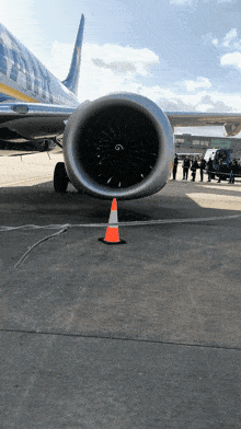Spin Plane GIF - Spin Plane Engine GIFs