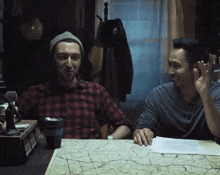 Buzzfeed Unsolved Shane Madej GIF - Buzzfeed Unsolved Shane Madej Ghost Hunting GIFs