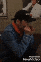 a video of a person playing a keyboard is made with viva video