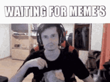 Waiting For Memes In Memes Zeta GIF