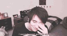 Dan And Phil Wasnt Going To Cry GIF - Dan And Phil Wasnt Going To Cry Im Not Gonna Cry GIFs