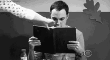 Asi Estudia Sheldon GIF - Sheldon Batman GIFs