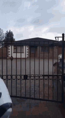 Sunday Delivery GIF - Sunday Delivery Job GIFs