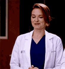 Greys Anatomy April Kepner GIF - Greys Anatomy April Kepner Trying Not To Laugh GIFs