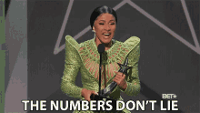 The Numbers Dont Lie Dancing GIF - The Numbers Dont Lie Dancing Awards Night GIFs