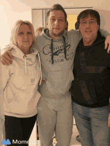 Family Picture GIF - Family Picture Smile GIFs