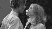 Fun Couple GIF - Fun Couple Kissing GIFs