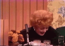 Lucy Lucille Ball GIF - Lucy Lucille Ball Laugh GIFs