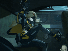 a girl in a yellow and black suit is holding a rifle with the letter e on it