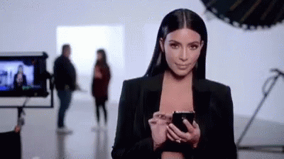 Kim Kardashian Wink GIF - Kim Kardashian Wink Flirt ...