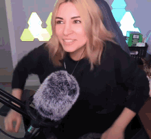 Alinity Laughing GIF - Alinity Laughing Smile GIFs