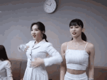 Twice Nayeon GIF - Twice Nayeon Armpits GIFs