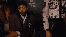 Up To You Tom Collins GIF - Up To You Tom Collins Jesse L Martin GIFs