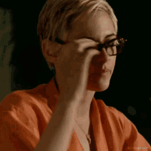 Kristen Stewart Glasses GIF - Kristen Stewart Glasses Seberg GIFs