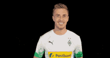 Patrick Herrmann Borussia GIF - Patrick Herrmann Herrmann Borussia GIFs