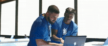 Drake Laptop GIF - Drake Laptop Lil Yachty GIFs