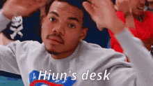 Hiun Lfg GIF - Hiun Lfg Desk GIFs
