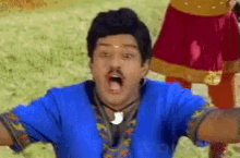 Bollywood Chest Banging GIF - Bollywood Chest Banging Chest Thumping GIFs