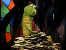Dudley The Dragon Mail GIF - Dudley The Dragon Mail Letters GIFs